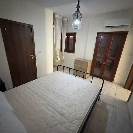 Cozy Stone House With 1 Bedroom דירה